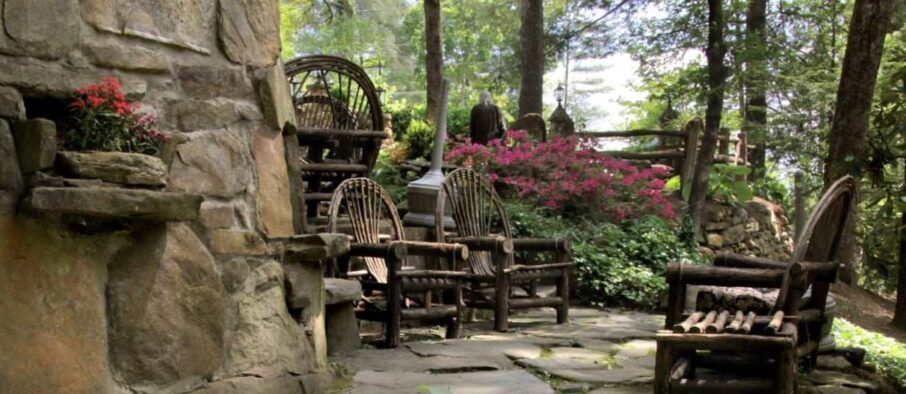 Lake Rabun Hotel & Restaurant Garden