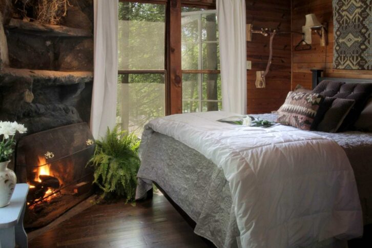 Romantic Anniversary Getaways in Atlanta GA
