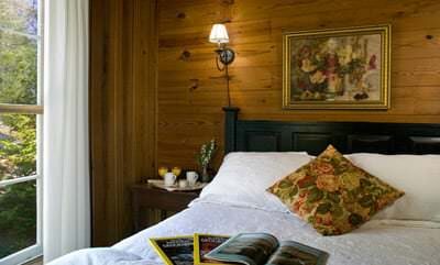 Luxury Hotel Room in Atlanta GA