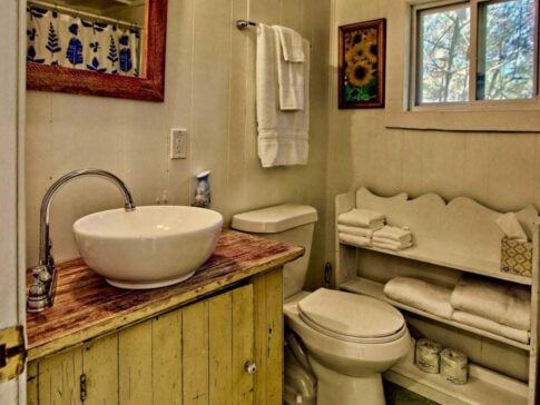 Fish Camp Cottage 3 bath